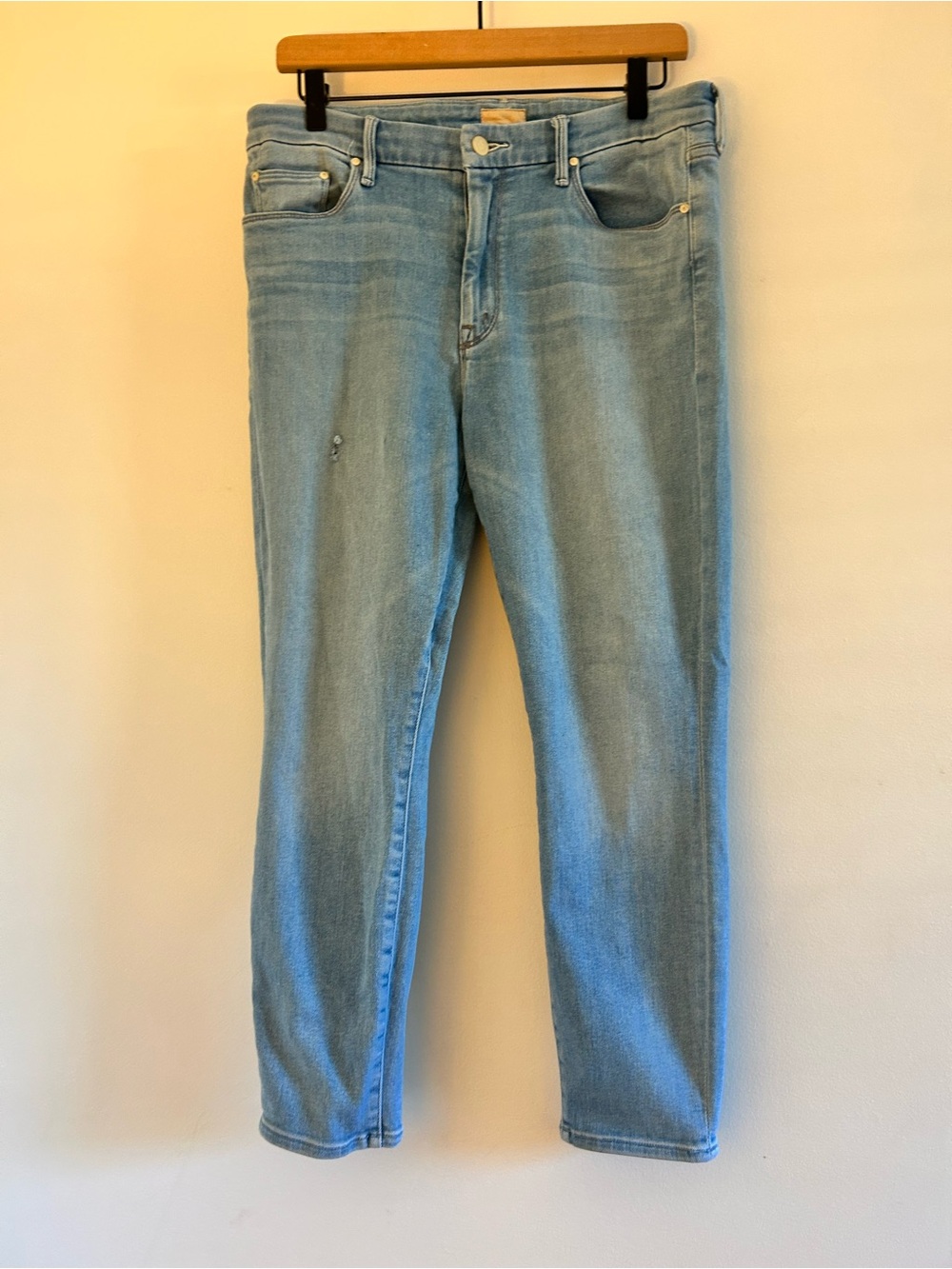 MOTHER The Looker Crop in Swimming Pool Sunday Wash Size 32
